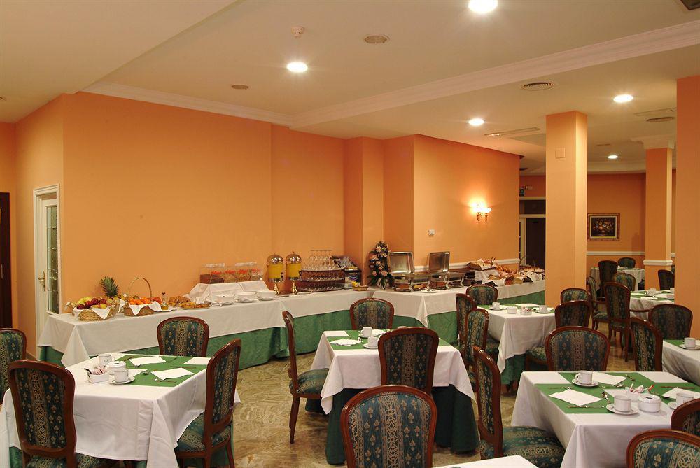 Hotel Checkin Valencia Ciscar Picanya Restaurant photo